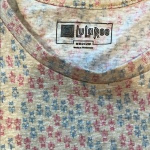 LuLaRoe Shirts - EUC Lularoe Patrick T LuLaRoe Shirts - EUC Lularoe Patrick T